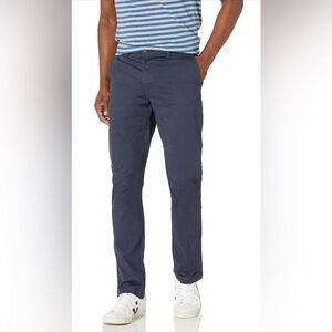 Goodthreads Men's Straight-Fit Washed Comfort Stretch Chino Pant